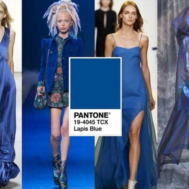 ตัวอย่าง ภาพหน้าปก:Pantone 2017 สีน้ำเงินสดใส สไตล์ Lapis Blue 