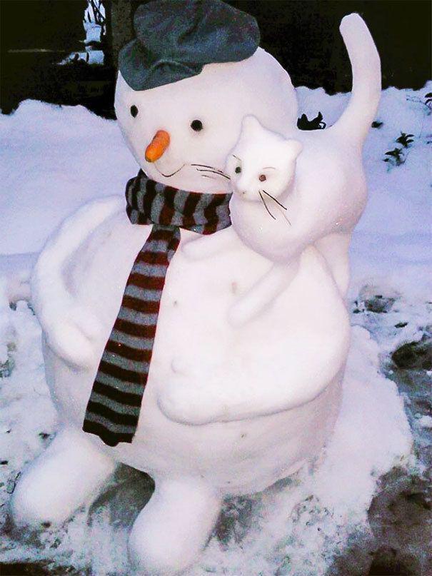 รูปภาพ:http://static.boredpanda.com/blog/wp-content/uploads/2016/12/creative-snowman-ideas-49-5853ef17b0da0__605.jpg