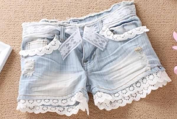 รูปภาพ:http://womandot.com/wp-content/uploads/2015/02/DIY-Denim-Lace-Shorts.jpg