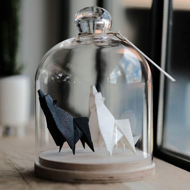 รูปภาพ:http://static.boredpanda.com/blog/wp-content/uploads/2017/01/origami-animals-glass-jar-florigami-46.jpg