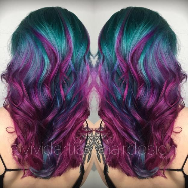 รูปภาพ:http://i2.wp.com/therighthairstyles.com/wp-content/uploads/2017/01/8-teal-and-violet-hair-color.jpg?zoom=1.25&resize=500%2C500