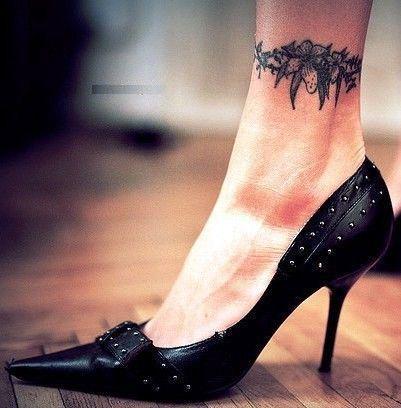 รูปภาพ:http://www.3d-tattoodesign.com/table3/flower-tattoos-ankle.jpg