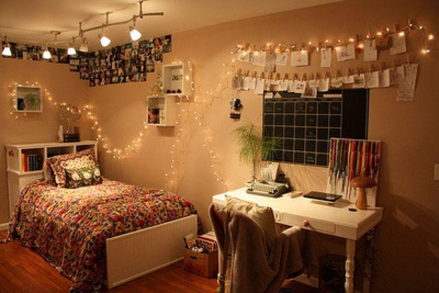 รูปภาพ:http://xboxhut.com/wp-content/uploads/2016/05/bedroom-wall-decorating-ideas-tumblr-large-light-hardwood-area-rugs.jpg