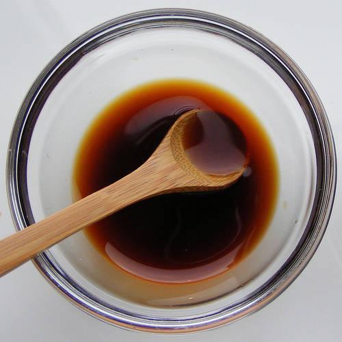 รูปภาพ:http://www.tasteofthai.ru/wp-content/uploads/2012/07/soy-sauce-1.jpg