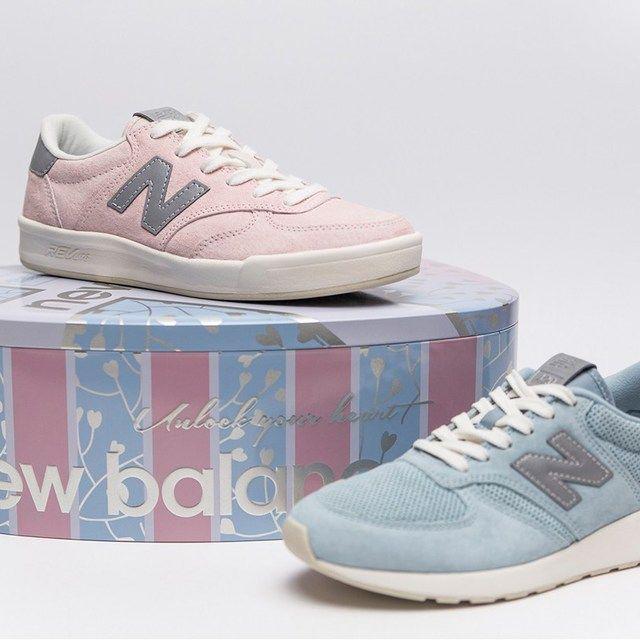 ภาพประกอบบทความ 'รองเท้าผ้าใบ New Balance สีฟ้า & ชมพู' Limited Edition! สวยหวานรับวันวาเลนไทน์