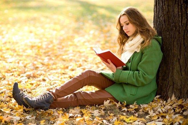 รูปภาพ:http://www.hercampus.com/sites/default/files/2016/02/25/Girl-reading-book-.jpg