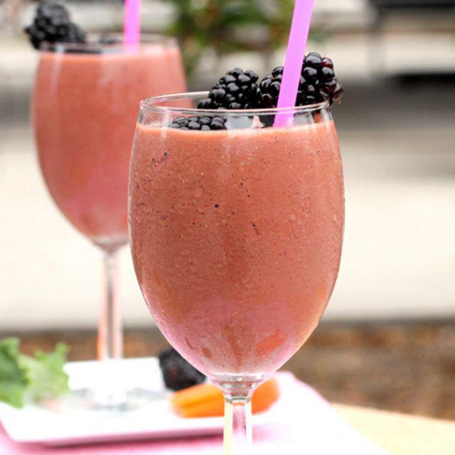 ตัวอย่าง ภาพหน้าปก:Veggie Berry Smoothie เมนูสมูธตี้แสนอร่อย ได้คุณค่าจากผักและผลไม้