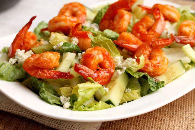 รูปภาพ:http://www.couponclippingcook.com/wp-content/uploads/2013/06/20-add-shrimp-to-lettuce.jpg