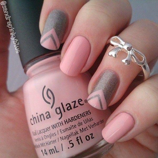 รูปภาพ:https://i1.wp.com/www.ecstasycoffee.com/wp-content/uploads/2016/12/Pink-V-Shape-Nail-Design.jpg?w=600