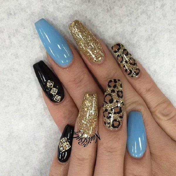 รูปภาพ:http://nenuno.co.uk/wp-content/uploads/2017/01/COFFIN-NAIL-ART-DESIGNS-7.jpg