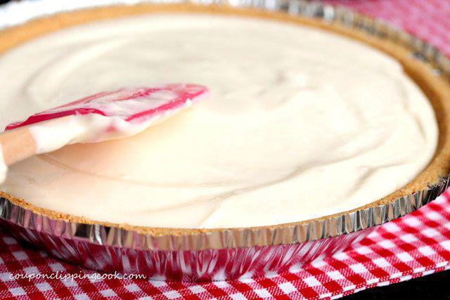 รูปภาพ:http://www.couponclippingcook.com/wp-content/uploads/2013/11/11-spread-cream-cheese-mixture.jpg