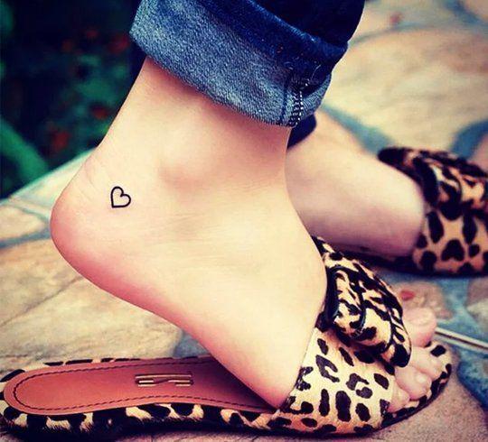 รูปภาพ:http://www.fashionlady.in/wp-content/uploads/2017/01/Heart-design-tattoos-for-girls.jpg