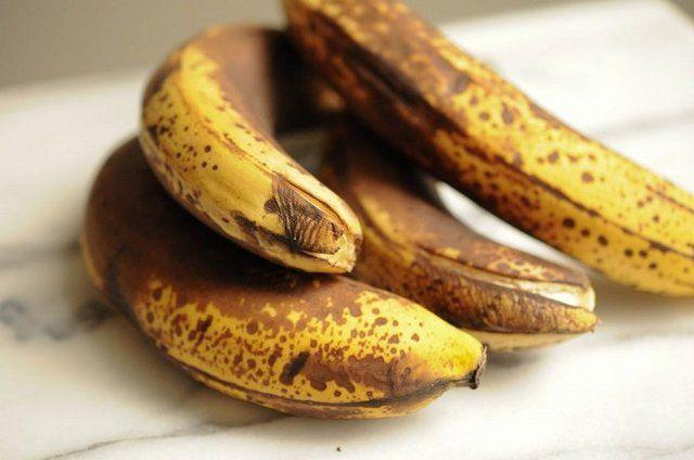 รูปภาพ:http://en.lavidalucida.com/wp-content/uploads/2015/07/What-happens-in-your-body-if-you-eat-ripening-bananas.jpg