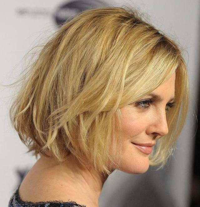 รูปภาพ:http://www.icege2013.org/wp-content/uploads/2015/05/Messy-bob-hairstyles-2014.jpg