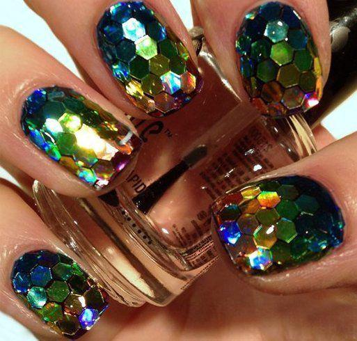 รูปภาพ:http://www.fashionlady.in/wp-content/uploads/2016/03/Peacock-nail-wraps-peacock-gel-nails-for-women.jpg