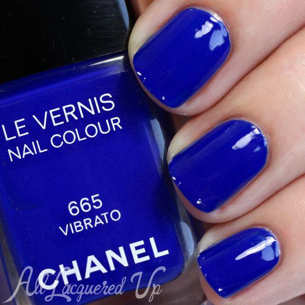 รูปภาพ:http://www.alllacqueredup.com/wp-content/uploads/2015/08/Chanel-Vibrato-swatch-Blue-Rhythm.jpg