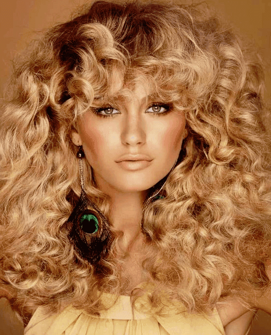 รูปภาพ:http://hairstylehub.com/wp-content/uploads/2017/01/Long-Shaggy-Curls-.png