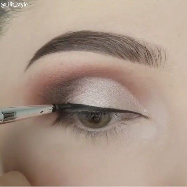 รูปภาพ:https://www.instagram.com/p/BQp9wXpgyEe/?taken-by=makeup_clips
