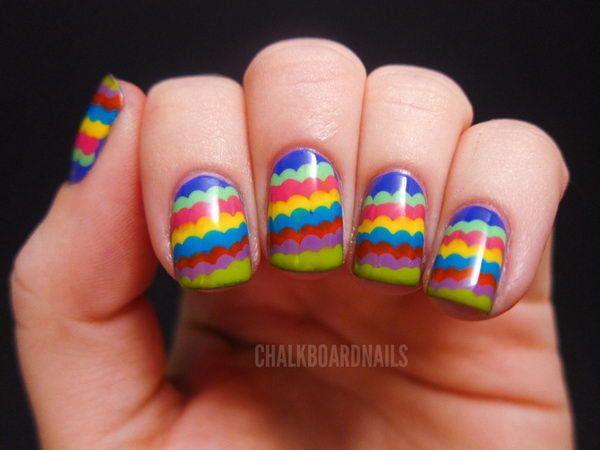 รูปภาพ:http://ideastand.com/wp-content/uploads/2014/11/rainbow-nail-designs/12-cool-rainbow-nail-designs.jpg
