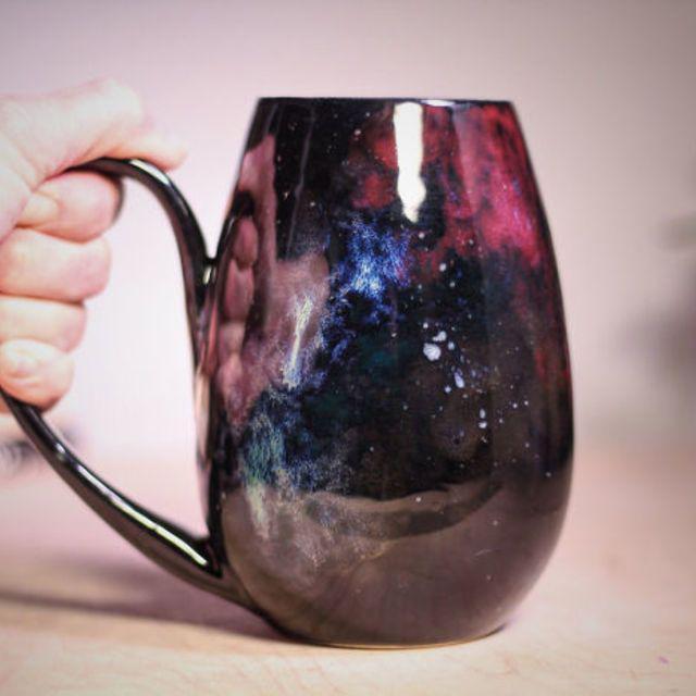 ภาพประกอบบทความ ของใช้สุดน่ารัก 'Galaxy-Inspired Ceramics' ที่ไม่ต้องไปไกลนอกโลก ก็หามาครองได้!