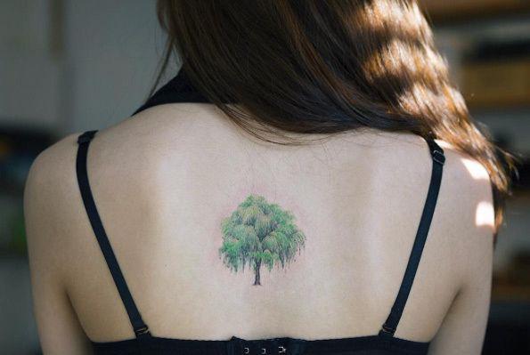 รูปภาพ:http://tattooblend.com/wp-content/uploads/2015/12/small-tree-tattoo.jpg