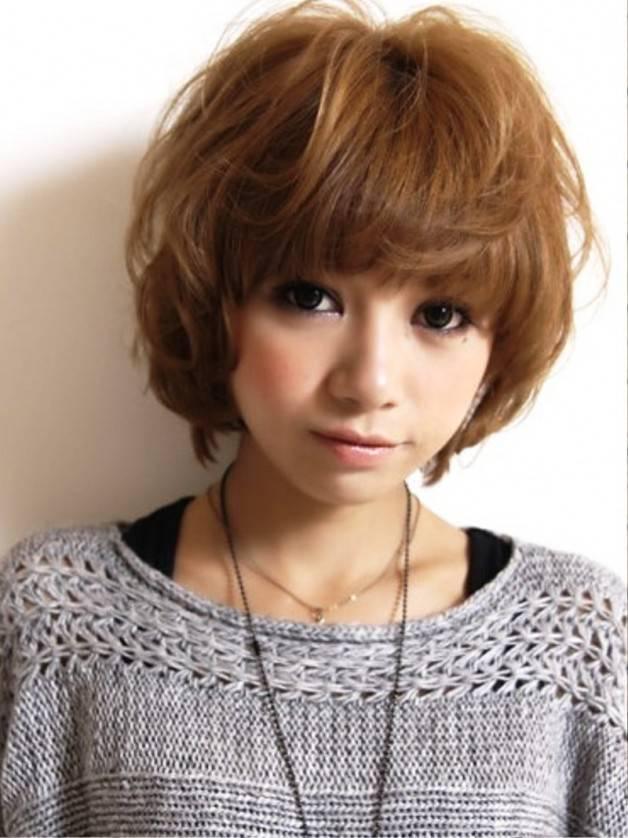 รูปภาพ:http://www.behairstyles.com/pictures/Cute-Short-Japanese-Hairstyles-2013-628x838.jpg