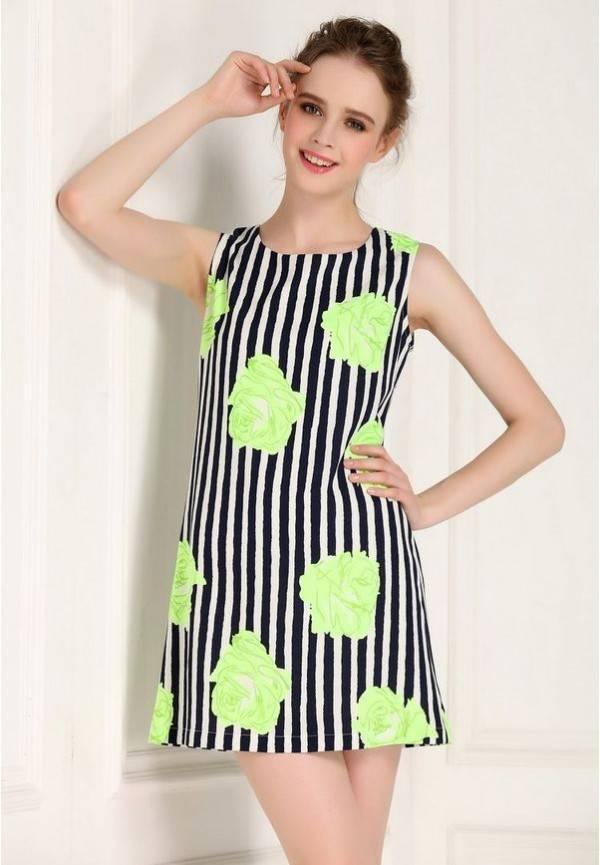 รูปภาพ:http://www.partydq.com/2347-5948-thickbox/vertical-stripe-and-green-floral-prints-short-casual-dress.jpg