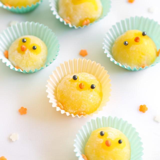 ตัวอย่าง ภาพหน้าปก:Lemon Mochi Chicks ขนมโมจิลูกเจี๊ยบอร่อยเด็ด รสหวานอมเปรี้ยวสุดฟิน