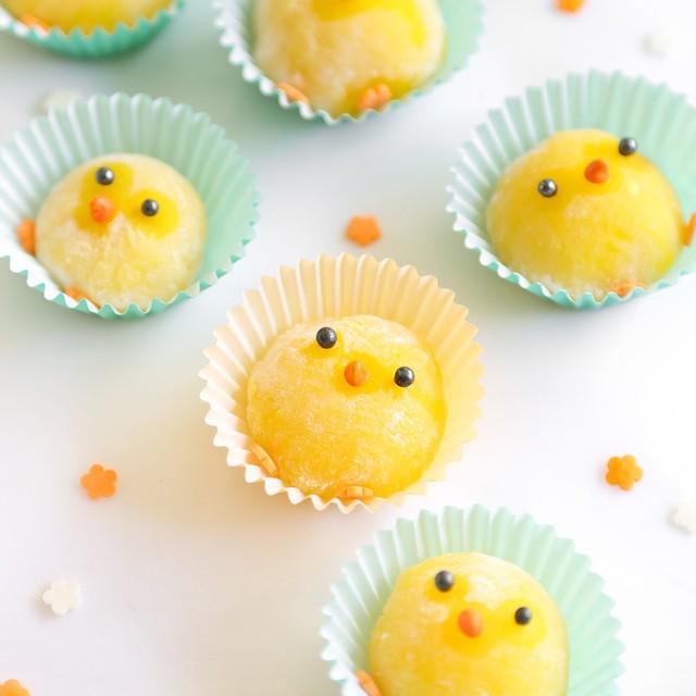 ภาพประกอบบทความ Lemon Mochi Chicks ขนมโมจิลูกเจี๊ยบอร่อยเด็ด รสหวานอมเปรี้ยวสุดฟิน