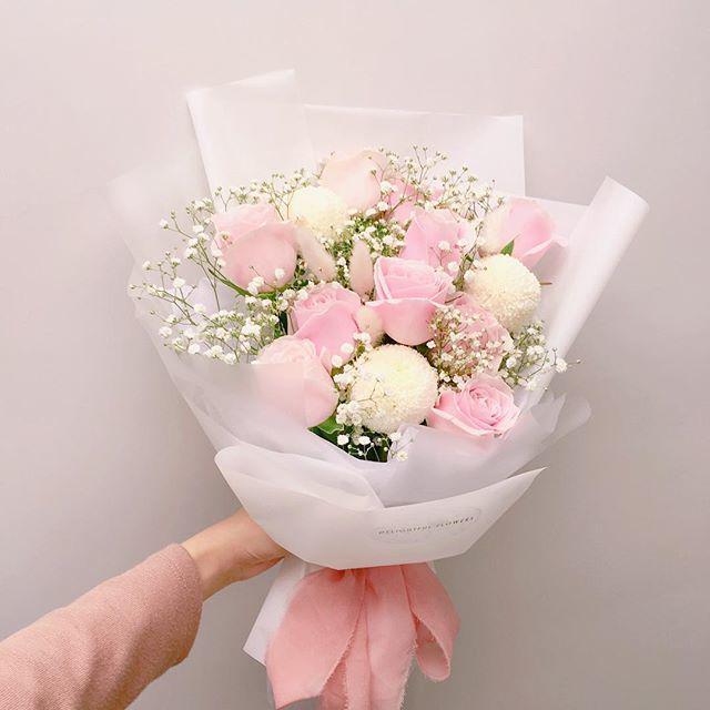 รูปภาพ:https://www.instagram.com/p/BNPBDOcBX71/?taken-by=delightful.flowers