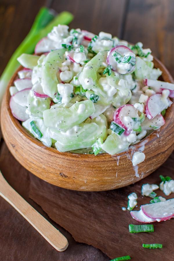 รูปภาพ:http://cooktoria.com/wp-content/uploads/2016/04/creamy-cucumber-radish-salad-10.jpg