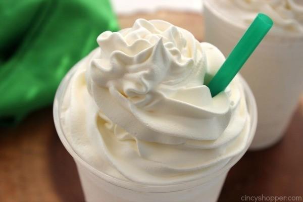 รูปภาพ:http://cincyshopper.com/wp-content/uploads/2015/05/Copycat-Starbucks-Vanilla-Bean-Creme-Frappuccino-9.jpg