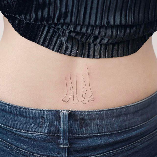 รูปภาพ:https://www.instagram.com/p/BRNVwHyD7jK/?taken-by=tattooist_doy