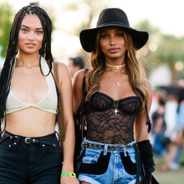 ตัวอย่าง ภาพหน้าปก:รวมแฟชั่น The Best Street Style จากงาน 'Coachella Music Festival 2017'