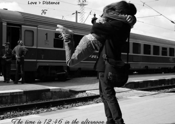 รูปภาพ:http://lovewallpapers.org/wp-content/uploads/true-love-distance-564x400.jpeg