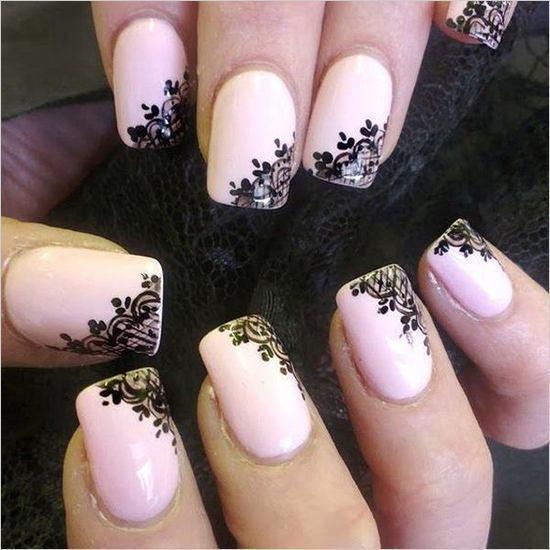 รูปภาพ:http://file.weddingchicks.com/74518_100-delicate-wedding-nail-designs.jpg