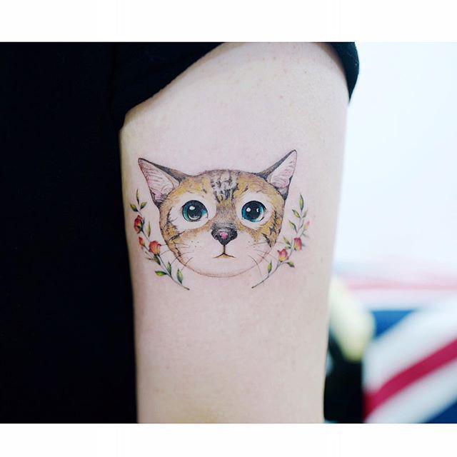 รูปภาพ:https://www.instagram.com/p/BTt2JO5DP_k/?taken-by=tattooist_banul
