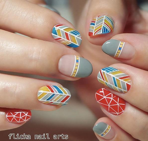รูปภาพ:http://styleskinner.com/wp-content/uploads/2016/09/96-colorful-nails.jpg