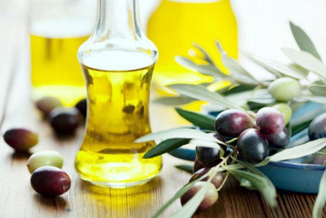 รูปภาพ:http://waymagazine.org/wp-content/uploads/2013/10/oliveoil-1.jpg