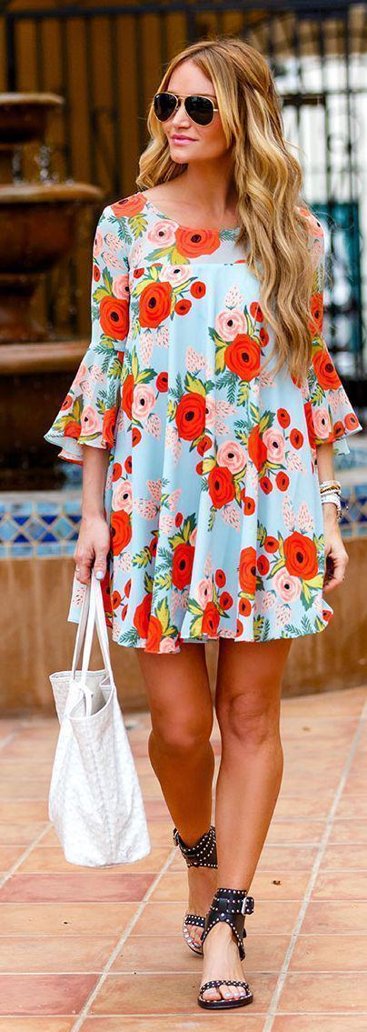รูปภาพ:http://trend2wear.com/wp-content/uploads/2017/05/floral-outfits-set-1-2.jpg