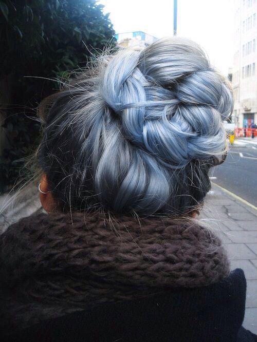 รูปภาพ:http://hairstylehub.com/wp-content/uploads/2017/05/Blue-Gray-Braid.jpg