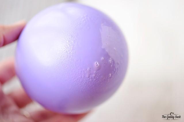 รูปภาพ:http://www.thegunnysack.com/wp-content/uploads/2015/04/Greased_Balloon.jpg