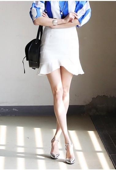 รูปภาพ:http://ifashion.ueuo.com/wp-content/uploads/2016/06/Ssong-by-ssong-Bruno-Skirt.jpg