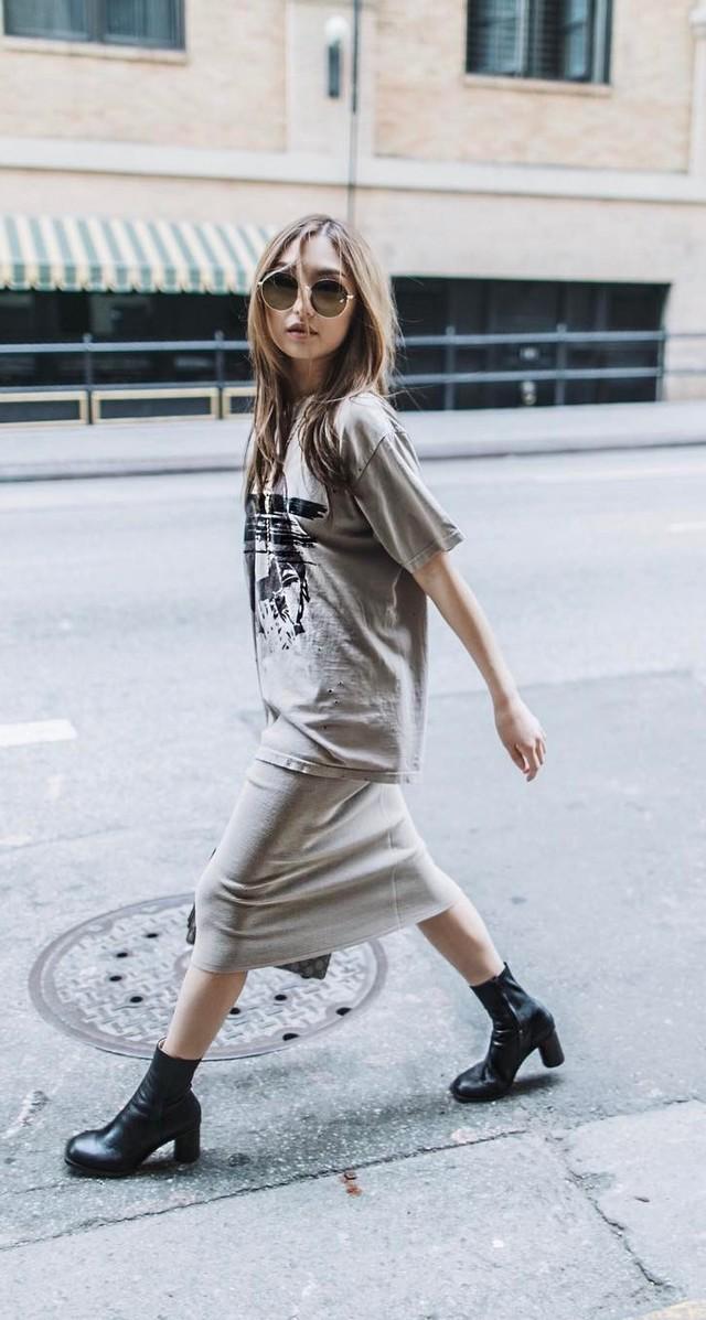 รูปภาพ:http://trend2wear.com/wp-content/uploads/2017/06/fashionable-streetsyle-dresses-5.jpg