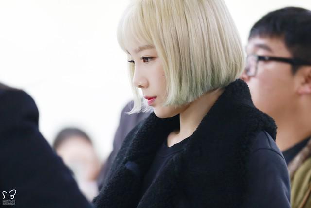 รูปภาพ:https://soshi.manuth.life/data/soshi/pictures/taeyeon/airports/160110-gimpo/160110_2.jpg