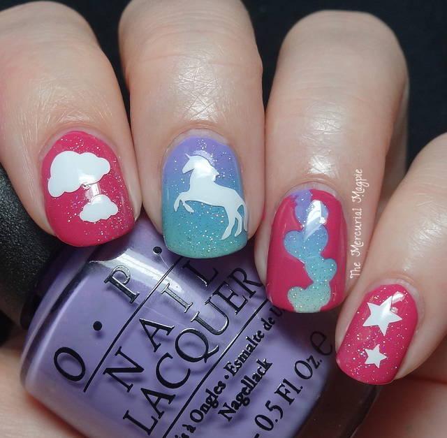 รูปภาพ:http://www.themercurialmagpie.com/wp-content/uploads/2014/09/serum-no.-5-lovely-magic-cut-it-out-nail-vinyls-2.jpg