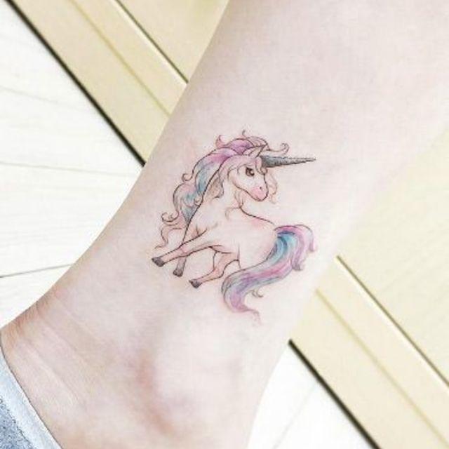 ภาพประกอบบทความ Fairy Tale มาก!! กับรอยสักรูป "Unicorn Tattoo" สวยคุณหนูน่ารักสุดๆ