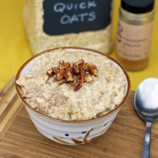 รูปภาพ:http://www.mrbreakfast.com/images/2429_cinnamon_oatmeal.jpg