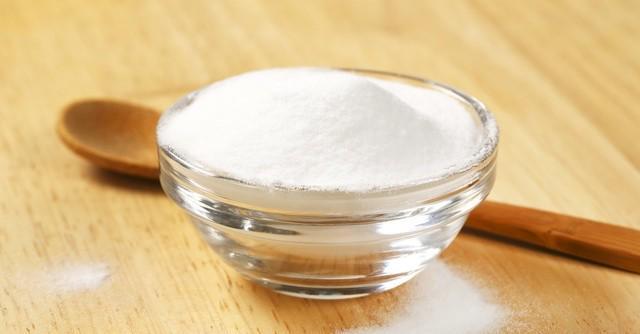 รูปภาพ:https://cdn2.curejoy.com/content/wp-content/uploads/2015/11/Can-You-Use-Baking-Soda-As-An-Exfoliator_FT.jpg