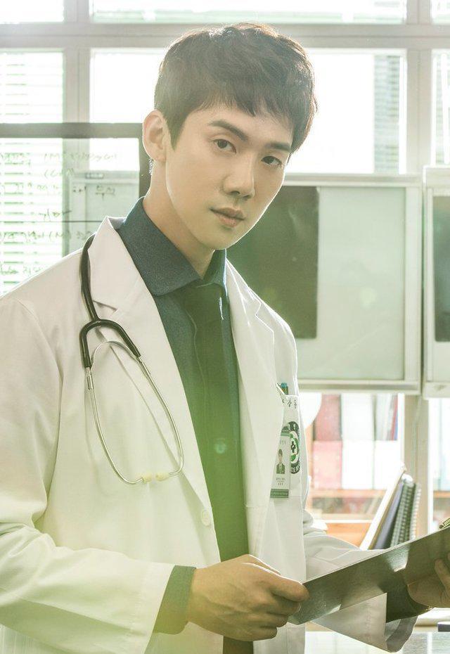 รูปภาพ:http://www.koreandrama.org/wp-content/uploads/2016/10/Romantic-Doctor-Teacher-Kim8.jpg